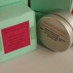 Moisturiser for sensitive s..
