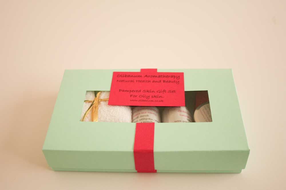 Natural cosmetics gift set for oily skin.